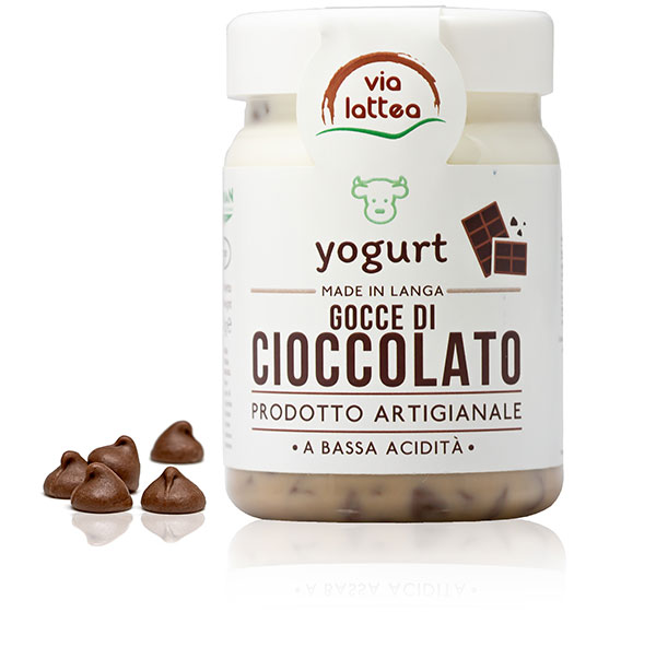 Chocolate drops cow yogurt from Langhe Via Lattea